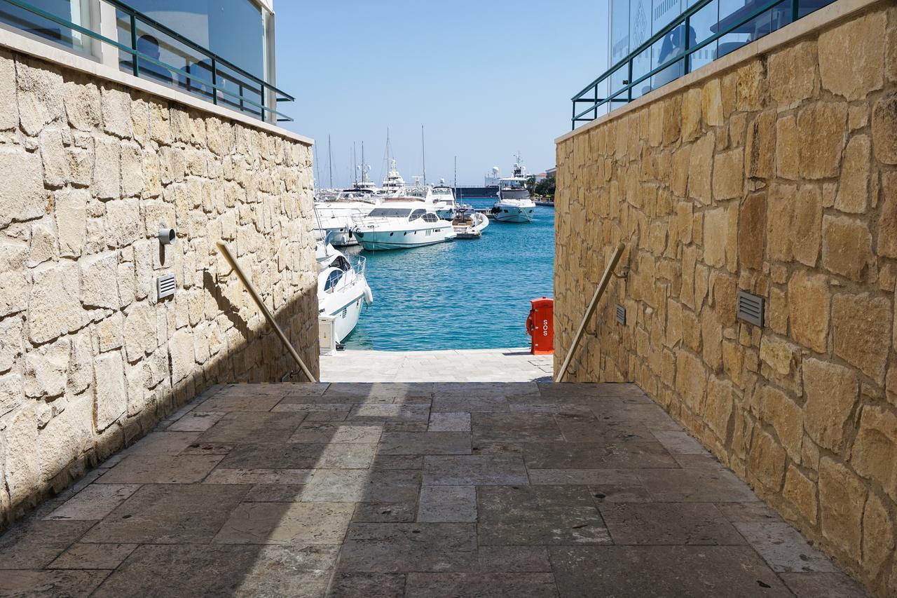 Limassol Marina Nereids D22 By Ezoria Villas Экстерьер фото